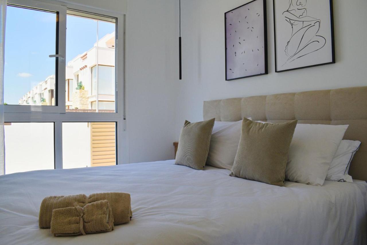New Build Apartment On Beautiful Modern Complex Rojales Exteriér fotografie