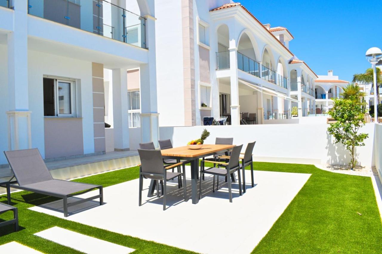 New Build Apartment On Beautiful Modern Complex Rojales Exteriér fotografie