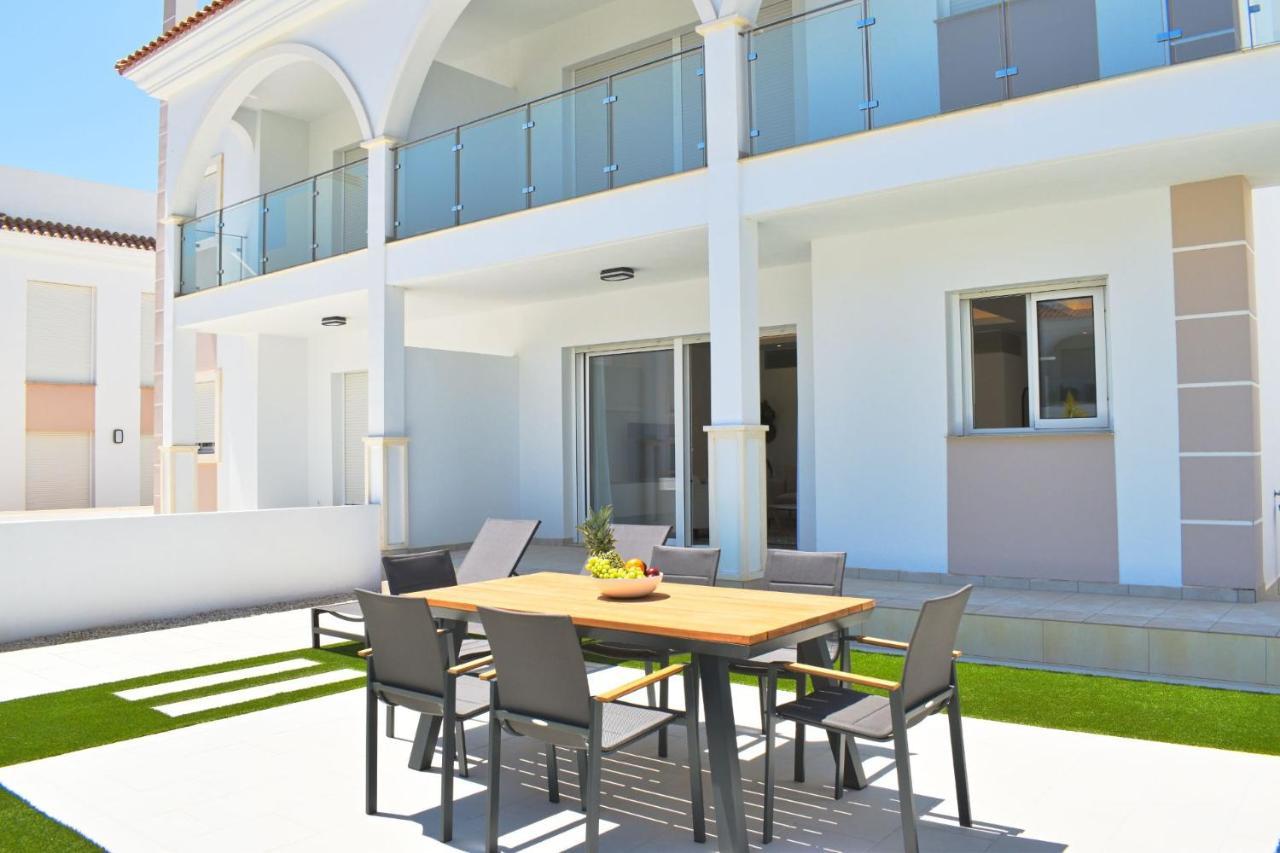 New Build Apartment On Beautiful Modern Complex Rojales Exteriér fotografie